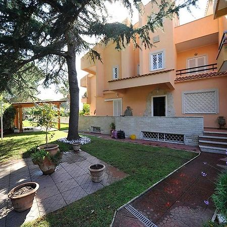 Villa Axa Casal Palocco Buitenkant foto